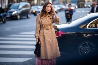 La prenda más icónica del otoño, la gabardina, entre 13 momentos de inspiración, cine y moda