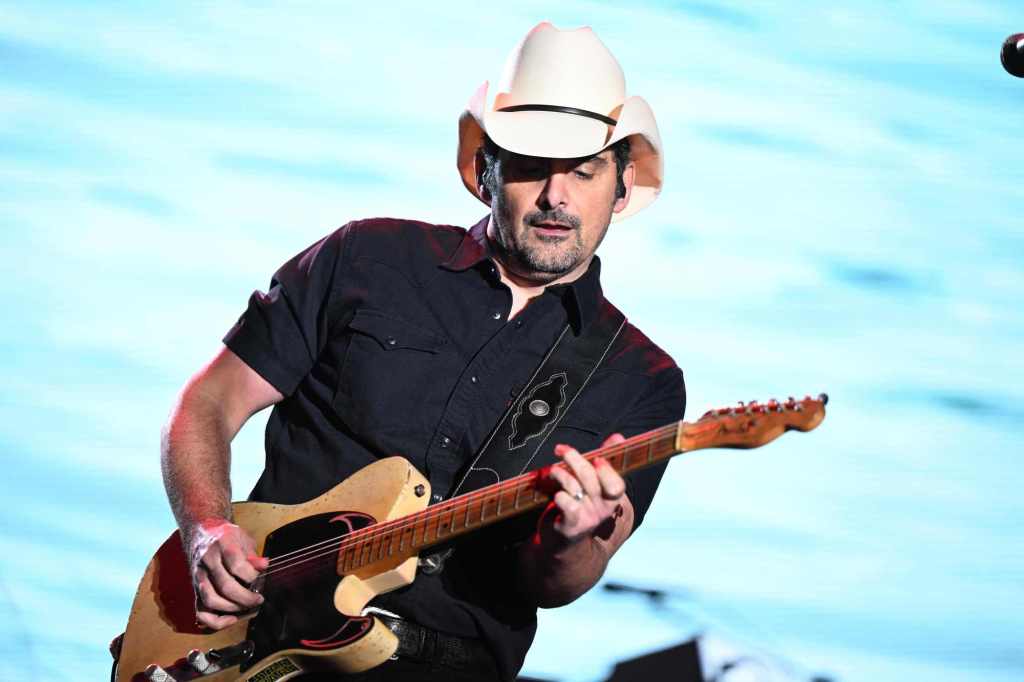 Brandon Flowers, Mandy Moore, Brad Paisley, among names assembled for ‘Concert for Altadena’