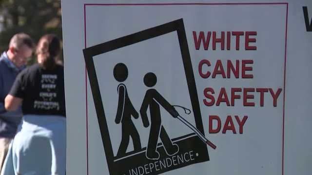 'Pay attention to me': White Cane Day underscores safety, inclusion in Louisville