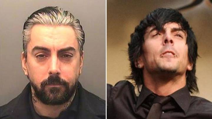 Él era Ian Watkins, el exvocalista de Lostprophets al que mataron en prisión; había sido condenado por abuso sexual