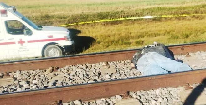 Hallan sin vida a sexagenario entre las vías del ferrocarril