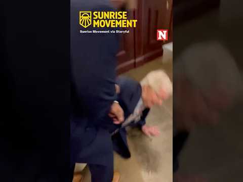 Mitch McConnell Trips And Falls To Ground Then Waves