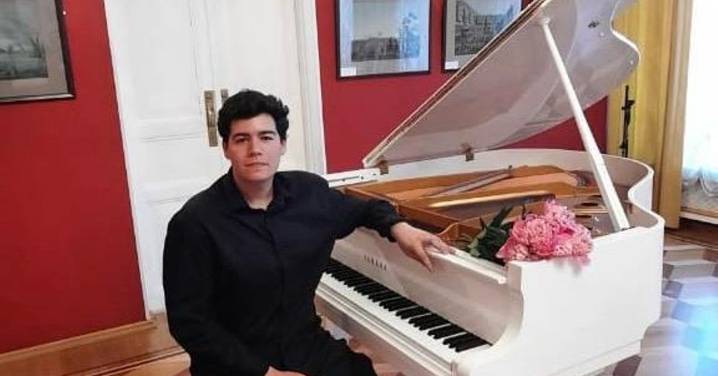 Julio Godoy Márquez: “En España se toman los estudios musicales como algo secundario”