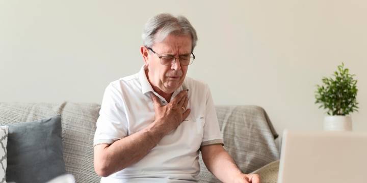 Cuáles son las 6 señales de alerta en personas mayores de 70 años que nunca deben ignorarse
