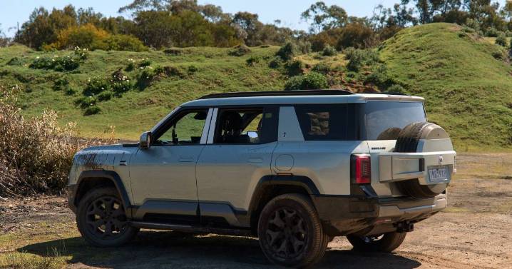 2026 Denza B8 review: Quick drive