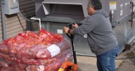 'At capacity already' | Ohio food pantry trying to manage demand amid pause in SNAP benefits