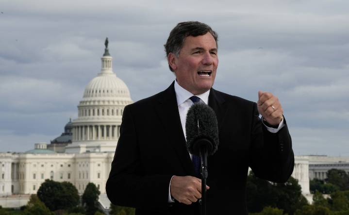 Premiers remain divided on tariff response as Carney leaves U.S. without deal