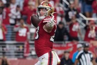 Christian McCaffrey guía a 49ers a la victoria sobre Falcons de Atlanta