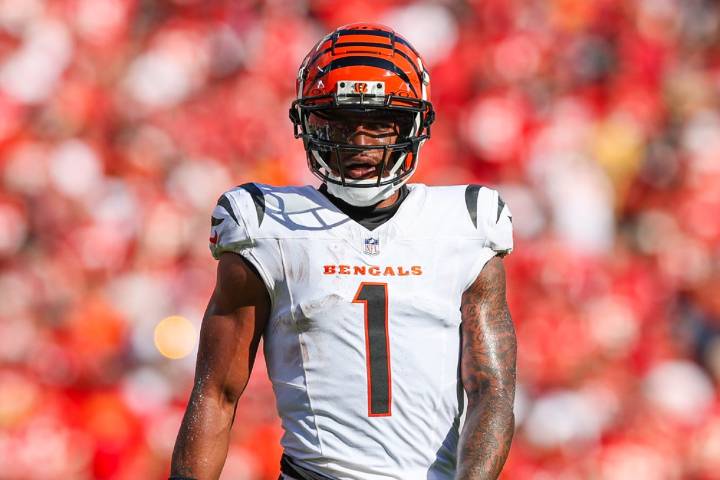 Rest-of-Season Fantasy Football Rankings: Week 9 Updates for Top 200 (2025)