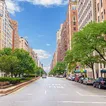 Extra Extra: Mamdani canvassers bounced from UES building by doorman with a bat