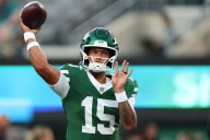 Deadspin | 49ers add QB Adrian Martinez ahead of game at Rams