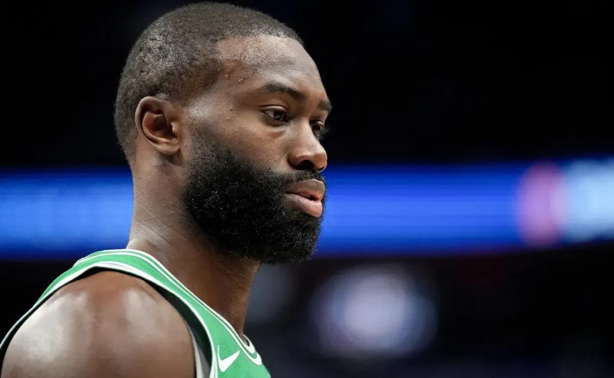 Is Jaylen Brown playing tonight, October 29, for Celtics vs Cavaliers?