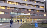 Hospital Clínico licita externalización de turnos de psiquiatría tras atender 121 intentos de suicidio