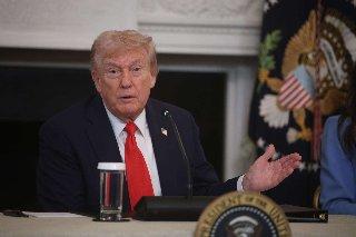 Asegura Trump que rehenes israelíes serán liberados y que Gaza será reconstruida