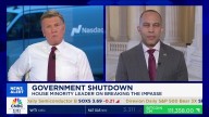 Hakeem Jeffries Does A Good Job Blasting Trump On CNBC