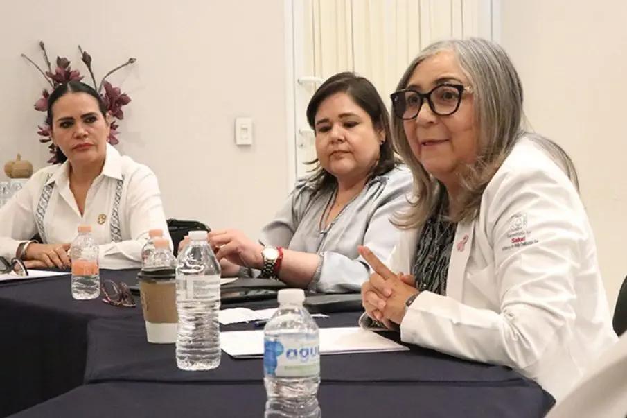 Secretaría de Salud y sindicato del sector instalan mesa de diálogo tras protestas