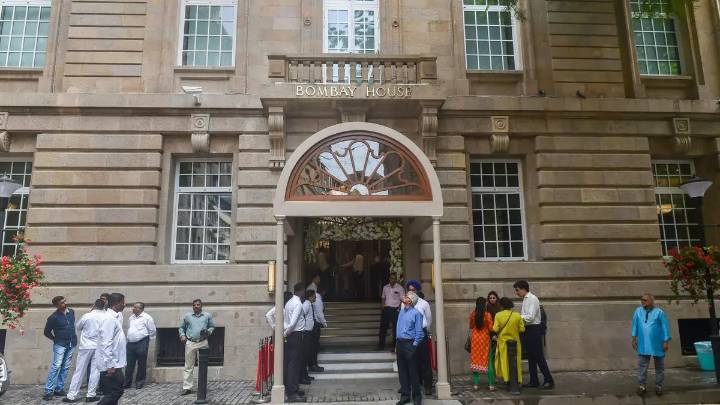 Tata trustees inch towards resolution of core issues