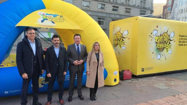Oviedo y Ecoembes impulsan una campaña para fomentar el reciclaje de envases