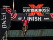 Team BB racing triumphs in both international classes at ISRL