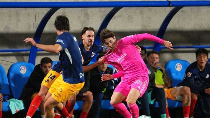 El Granada CF tiene varias soluciones para la falta de gol en la posición de delantero centro
