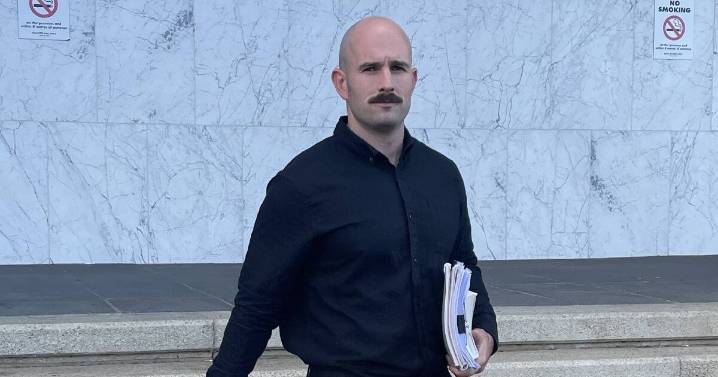 Thomas Sewell allowed to keep Mein Kampf at trial