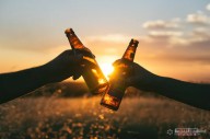 Rechazan intención del gobierno de eliminar impuesto a las bebidas alcohólicas de la Ley de Financiamiento