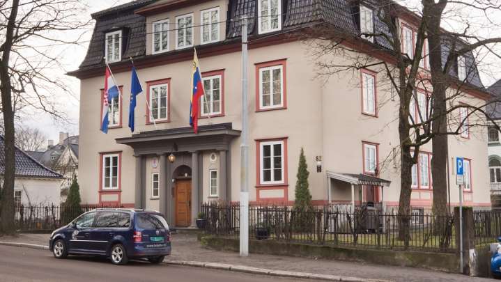 «Noruega condena el cierre injustificado de su Embajada en Venezuela en Oslo»