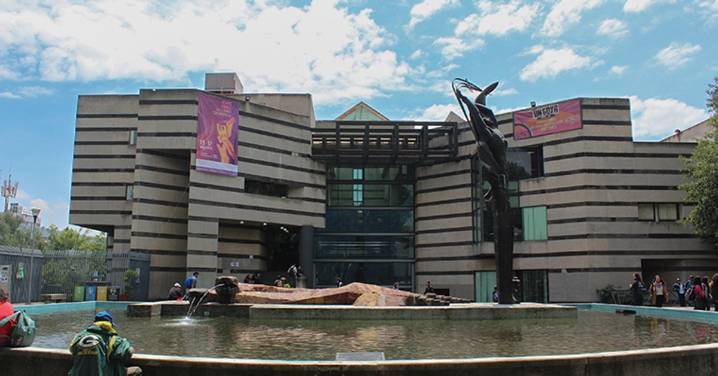 Evacúan la Facultad de Ciencias de la UNAM por falsa amenaza de bomba