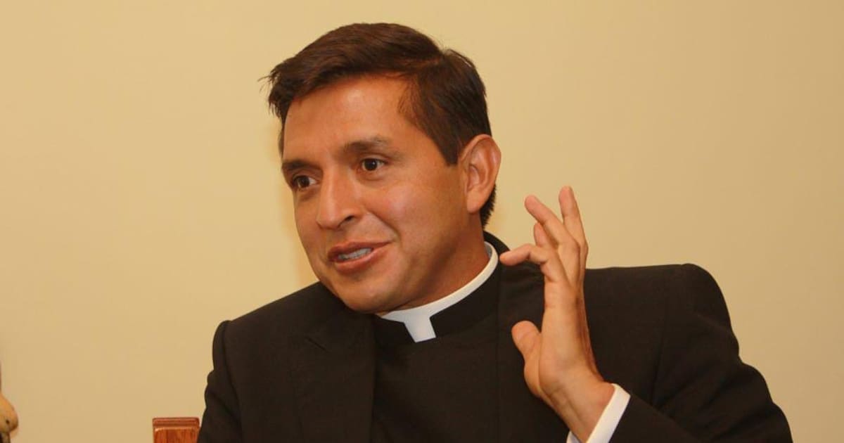 El padre Chucho relata cómo escapó de un ataque armado en Ecuador: “solo un milagro podía salvarnos”