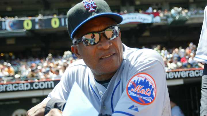 Ex-MLB All-Star Sandy Alomar Sr., Father Of Roberto & Sandy Jr., Dead At 81