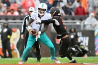 Dolphins reach new low with blowout loss to Browns