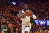 Deadspin | Reports: Warriors RFA Jonathan Kuminga agrees to 2-year deal