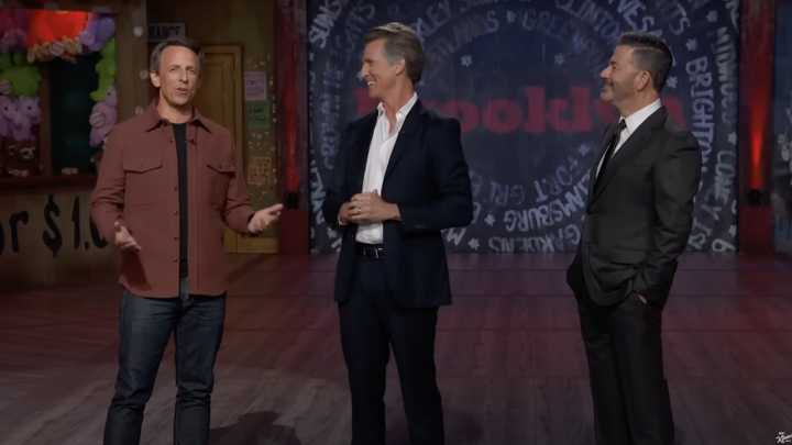Seth Meyers crashes Jimmy Kimmels monologue for a glorious cameo