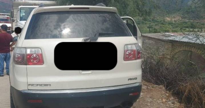 Cinco sujetos acusados de extorsión son linchados en Texcatitlán, Oaxaca