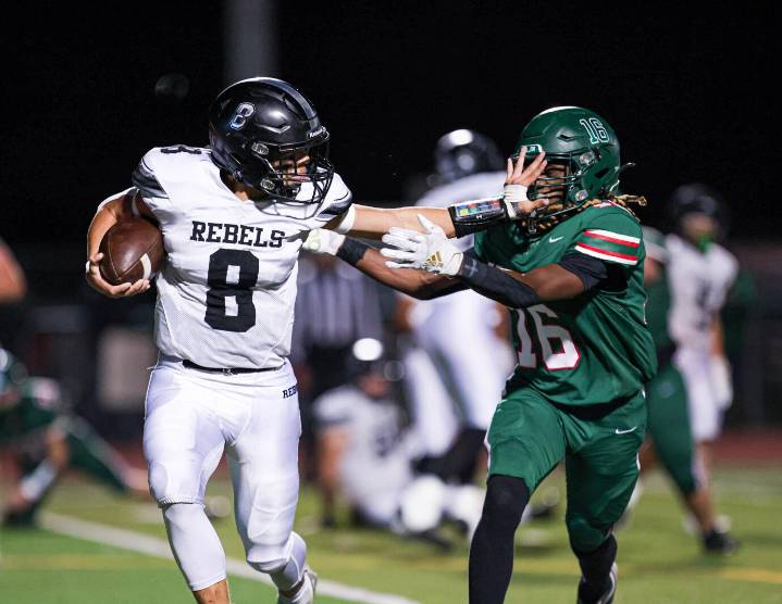 Dilworth-Glyndon-Felton stays atop Section 8AAA with emphatic win over East Grand Forks