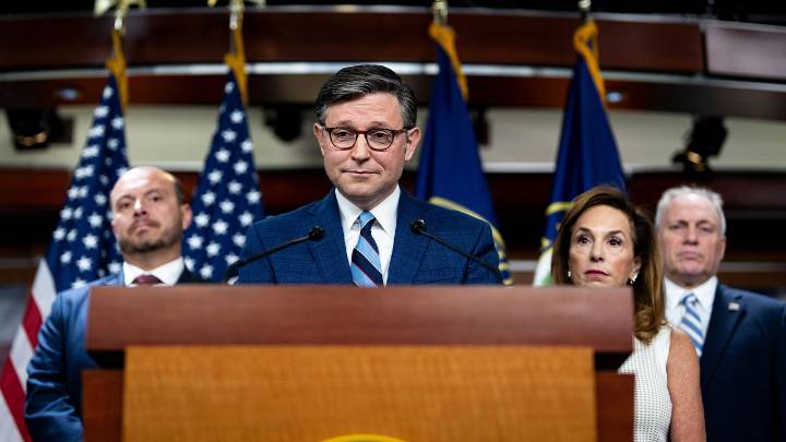 Republicans rake in $24M for campaign arm as federal funding battle intensifies