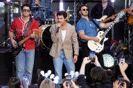 Buy tickets to Jonas Brothers 'Greetings From Your Hometown' tour before they sell out