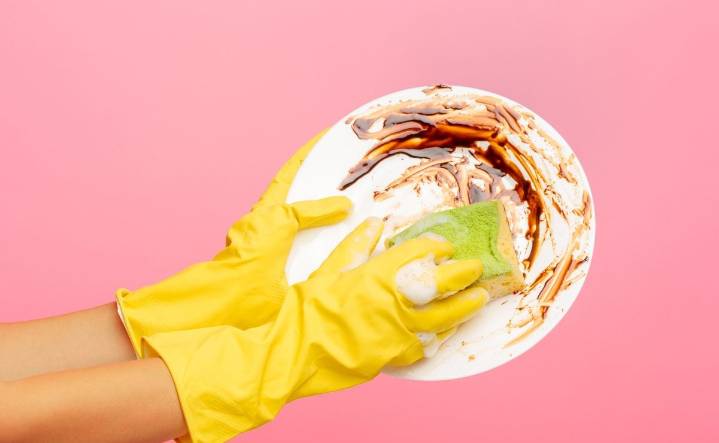 Profeco revela cuáles son las mejores esponjas para lavar los trastes