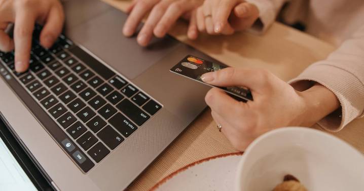 Las ventas del primer día del Cyber Monday 2025 registran récord histórico y sube el gasto promedio