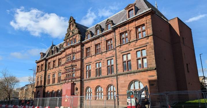 Abandoned former hospital in Glasgow's east end could be turned into flats