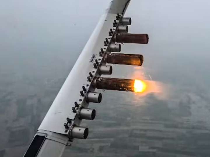 Cloud Seeding Over Delhi Fails, But IIT Kanpur Director Calls It a Valuable Learning Step