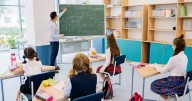 Salarios 2025: esto es lo que gana un profesor de primaria al mes en España