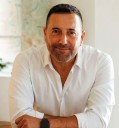 "El deseo es uno de los demonios de la novela"