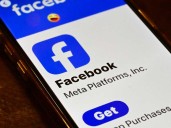 Meta removes ICE-tracking Facebook page in Chicago