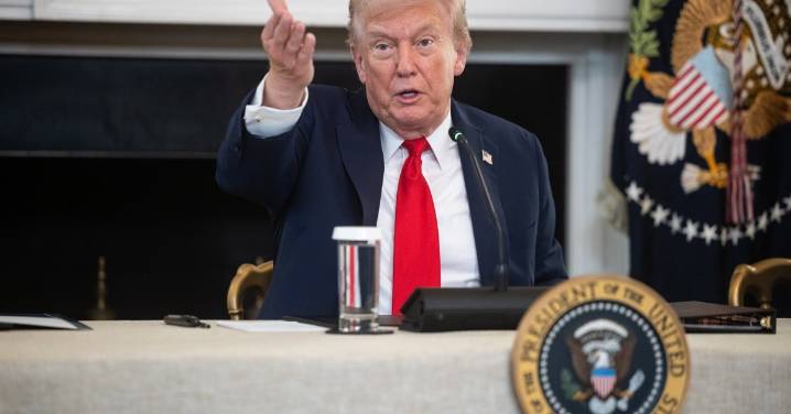 Afirma Trump que su política arancelaria sirve para “traer la paz al Mundo”