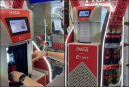 ¡45 grados y un chin… de Coca bien helada! Monterrey estrena la máquina escarchadora del refresco