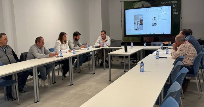 La Plataforma Pecuaria Bovina analiza en Salamanca las enfermedades emergentes