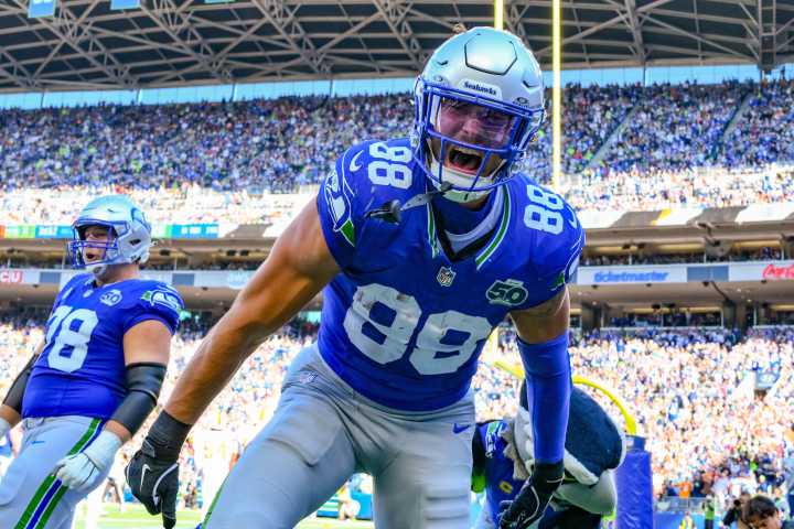 Top Fantasy Football Waiver Wire Adds Week 7