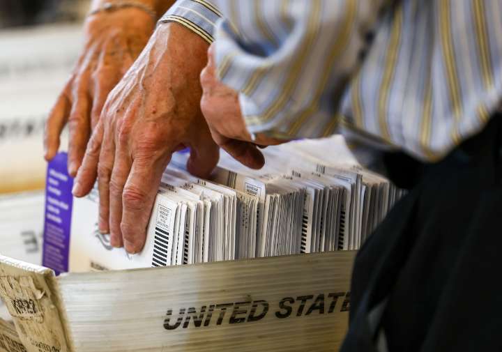 Easton voter receives incorrect mail-in ballot, elections office confirms