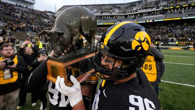 Floyd of Rosedale: Recent trophy photos from Iowa
